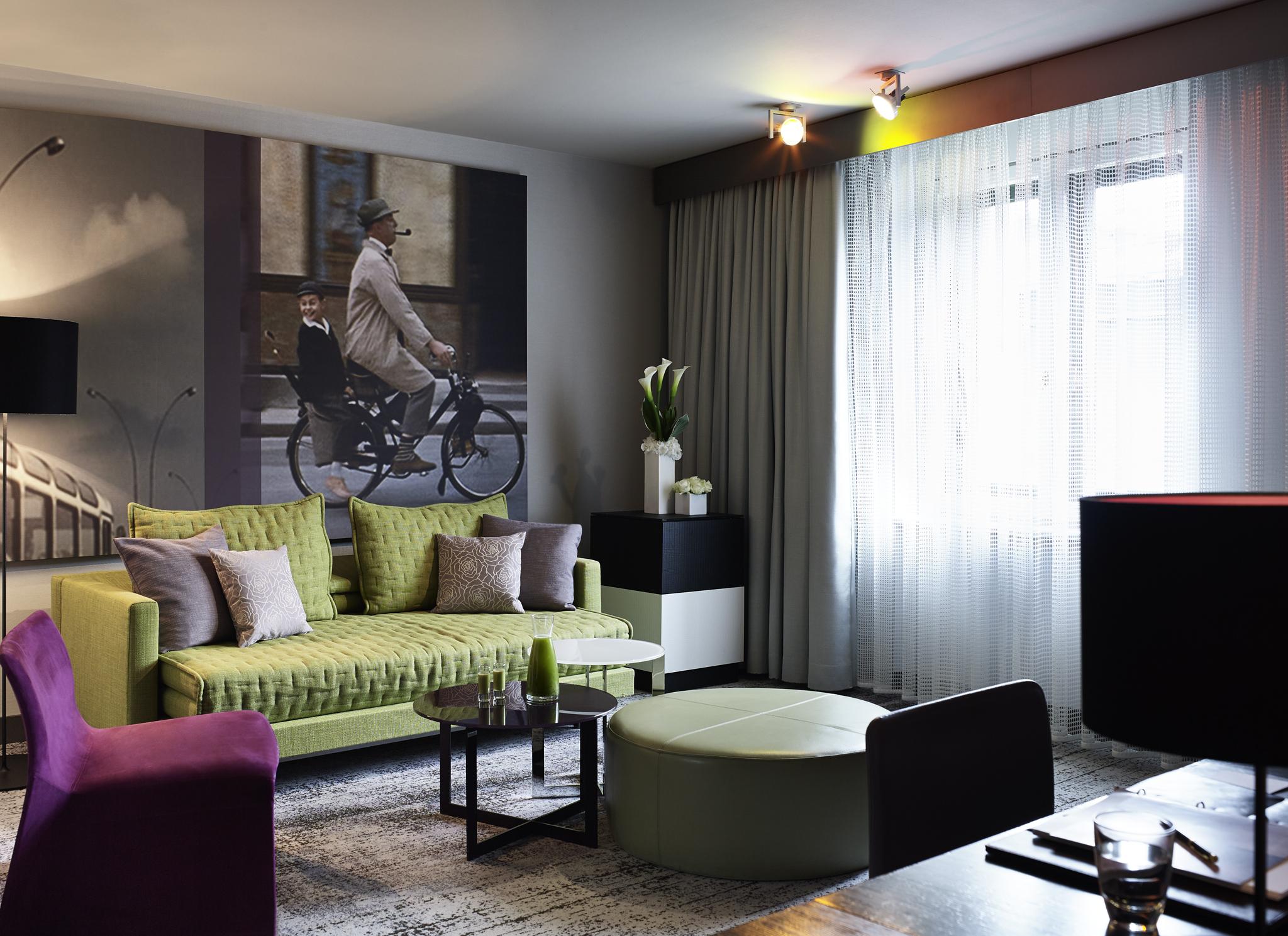 Sofitel Munich Bayerpost Hotell Eksteriør bilde Living room