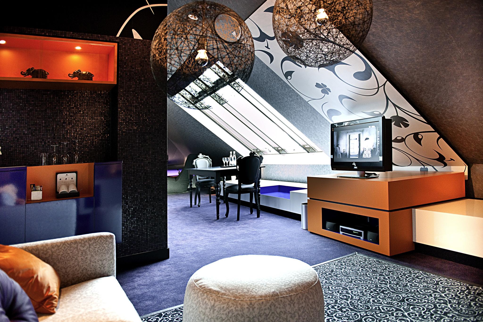Sofitel Munich Bayerpost Hotell Eksteriør bilde The interior of a suite at the Mandarin Oriental, Munich