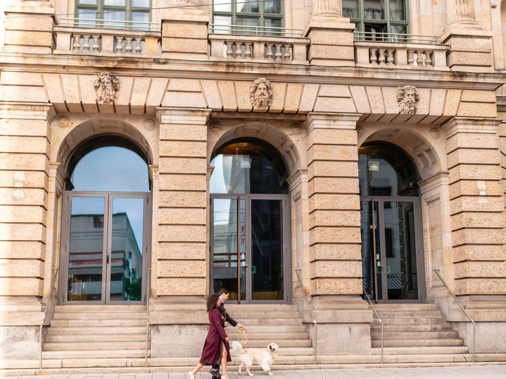 Sofitel Munich Bayerpost Hotell Eksteriør bilde